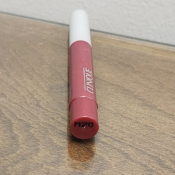 Clinique Vitamin C Lip Smoothie, Goodness Grapecious